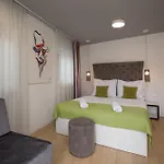 Pansion Kamenar 2 Primošten