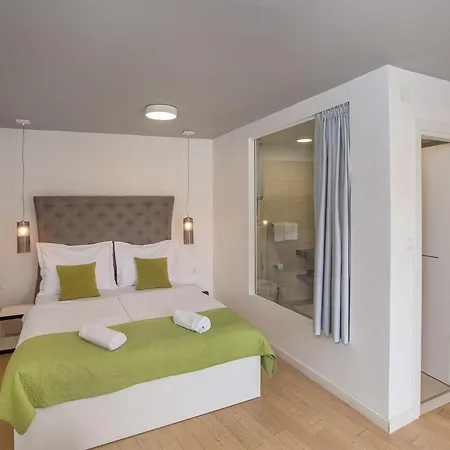 Pansion Kamenar 2 Guest house 4*